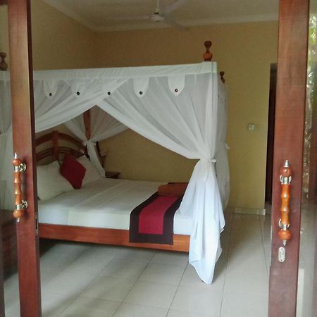 Pondok Aldi Hostel Amed Exteriér fotografie