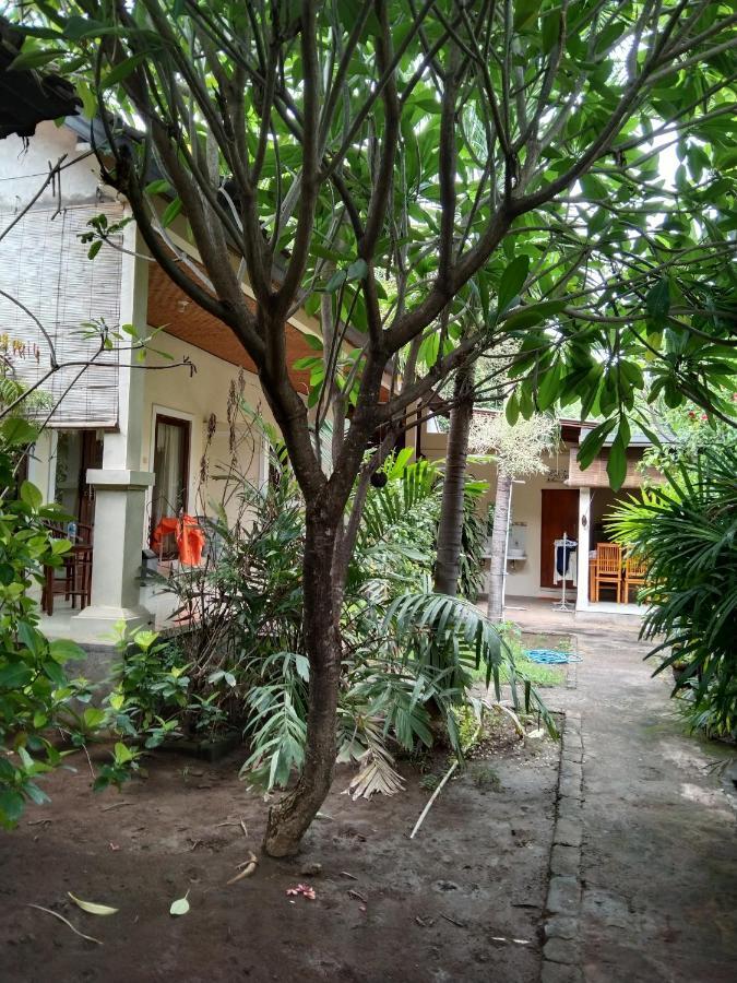 Pondok Aldi Hostel Amed Exteriér fotografie