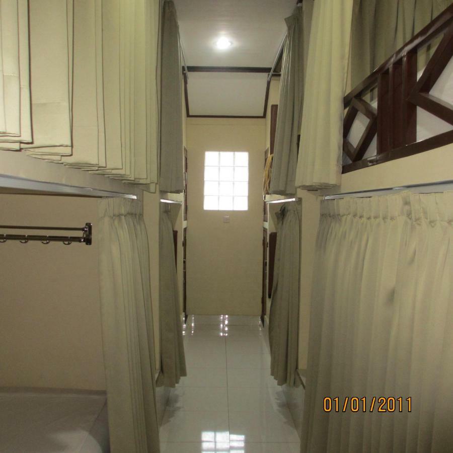 Pondok Aldi Hostel Amed Exteriér fotografie
