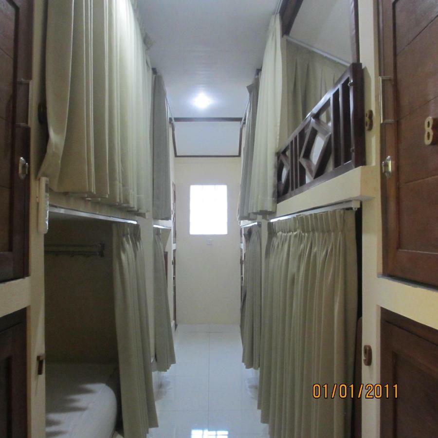Pondok Aldi Hostel Amed Exteriér fotografie
